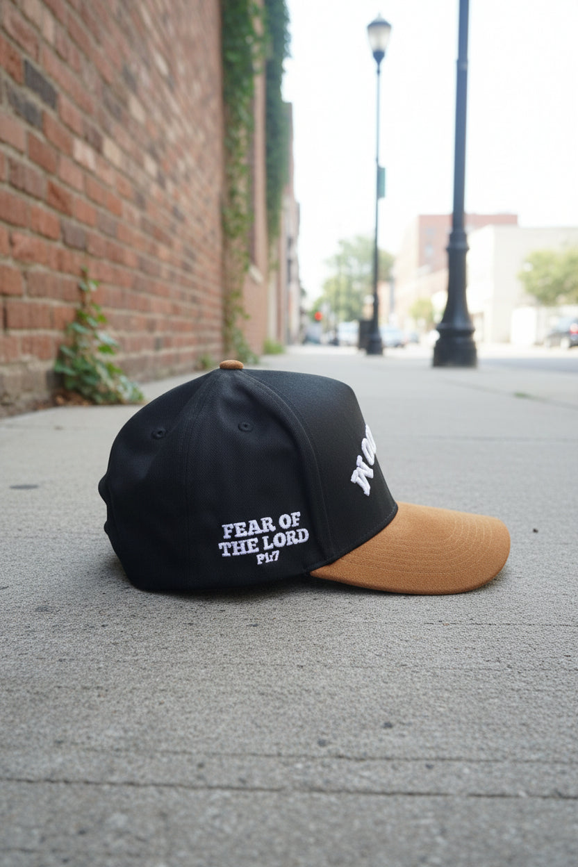 Wisdom Cap Black Caramel - worn profile