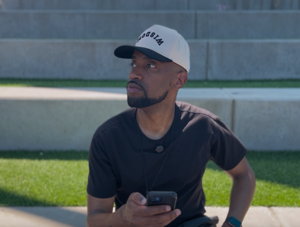 Wisdom Cap - Cream/Black